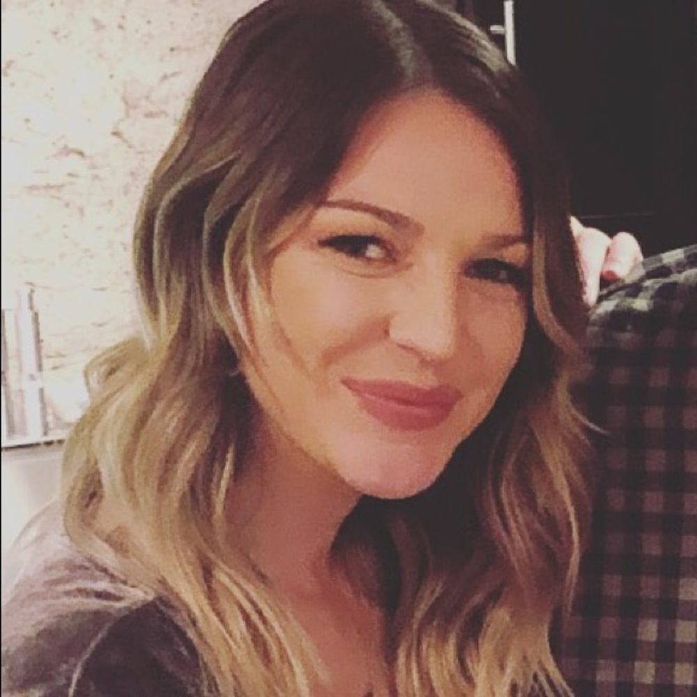 Meet your Posher, Chloe